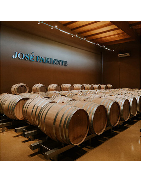 Las Fincas de Jose Pariente, 23